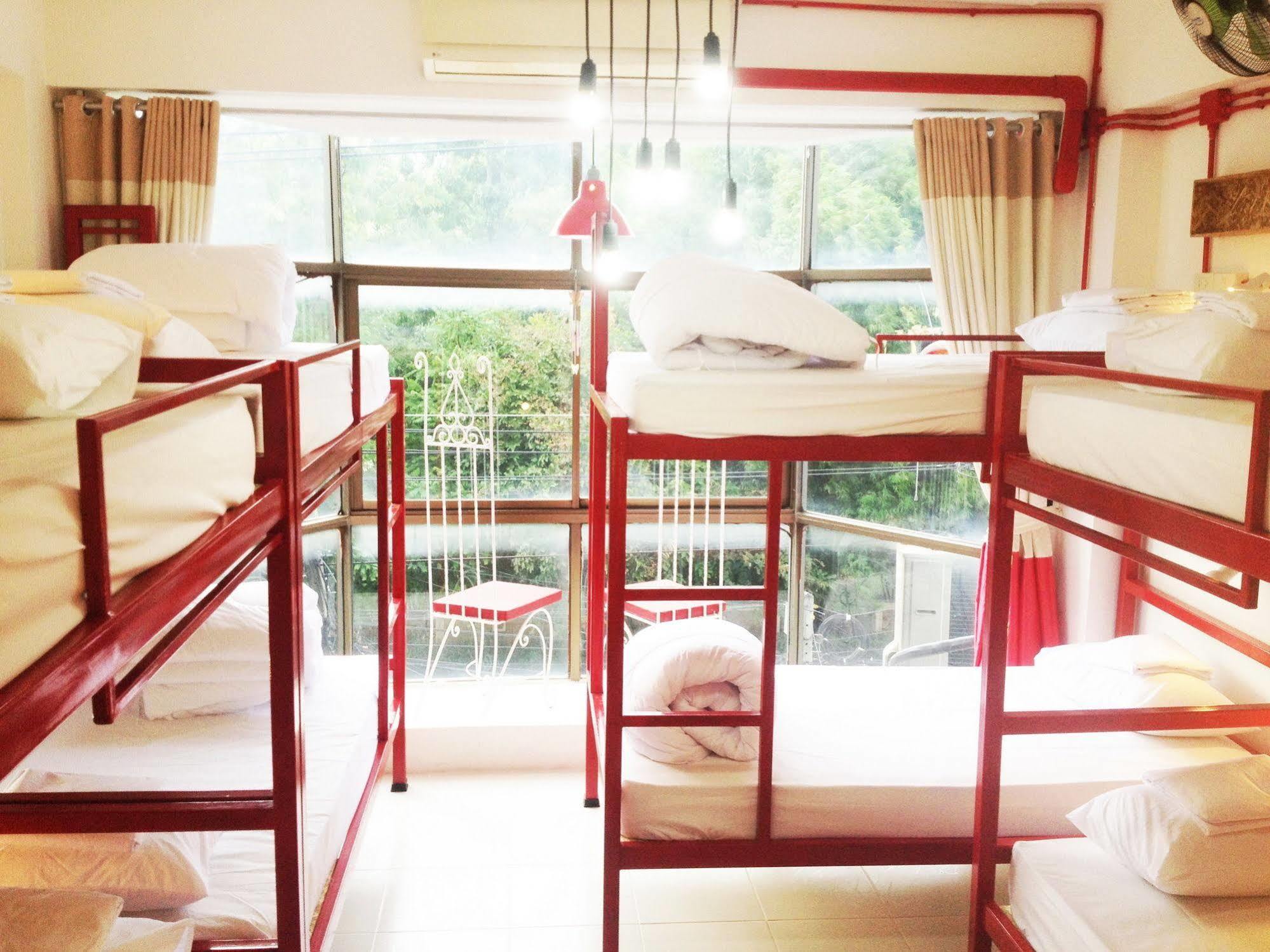 Safe And Sound Hostel Chiang Mai Eksteriør bilde
